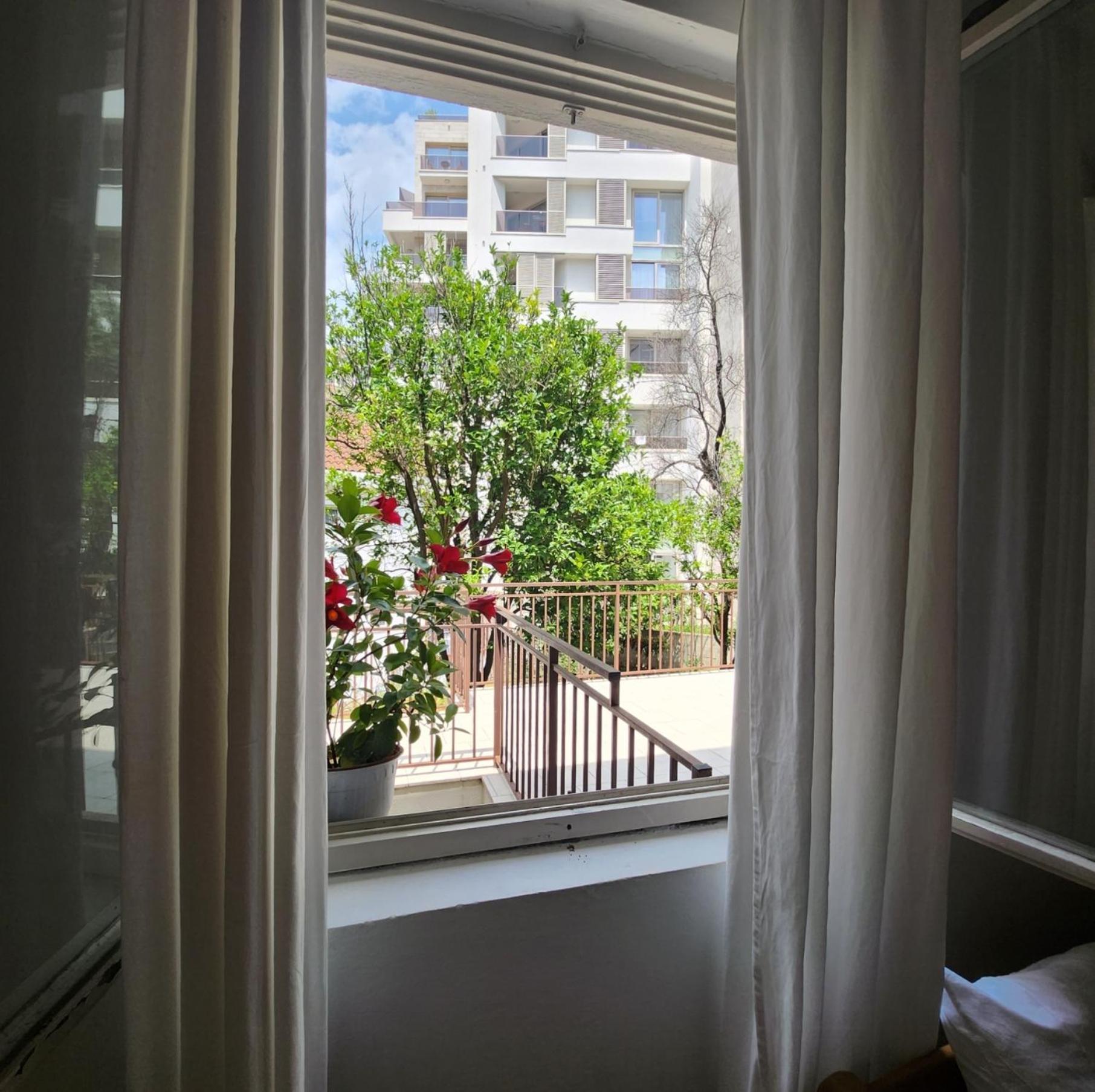 Bela Kuca Studio Apartments-Na Korak Do Mora-A Step To The Sea Rafailovići Zewnętrze zdjęcie