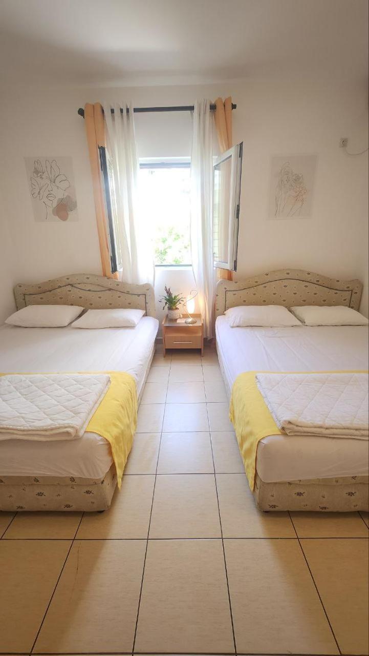 Bela Kuca Studio Apartments-Na Korak Do Mora-A Step To The Sea Rafailovići Zewnętrze zdjęcie