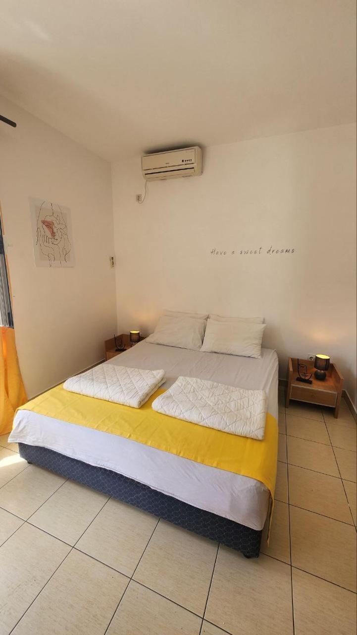 Bela Kuca Studio Apartments-Na Korak Do Mora-A Step To The Sea Rafailovići Zewnętrze zdjęcie