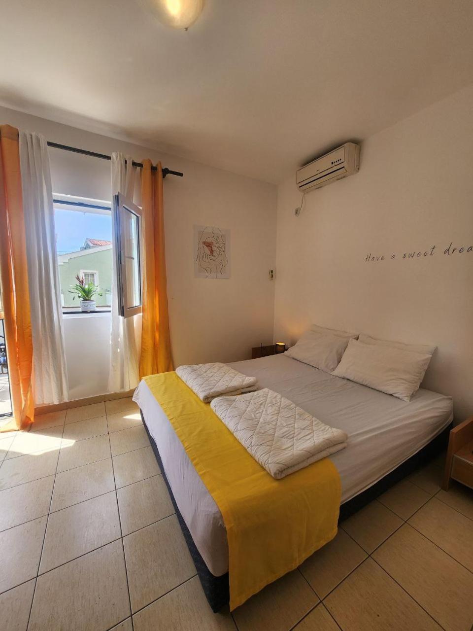 Bela Kuca Studio Apartments-Na Korak Do Mora-A Step To The Sea Rafailovići Zewnętrze zdjęcie