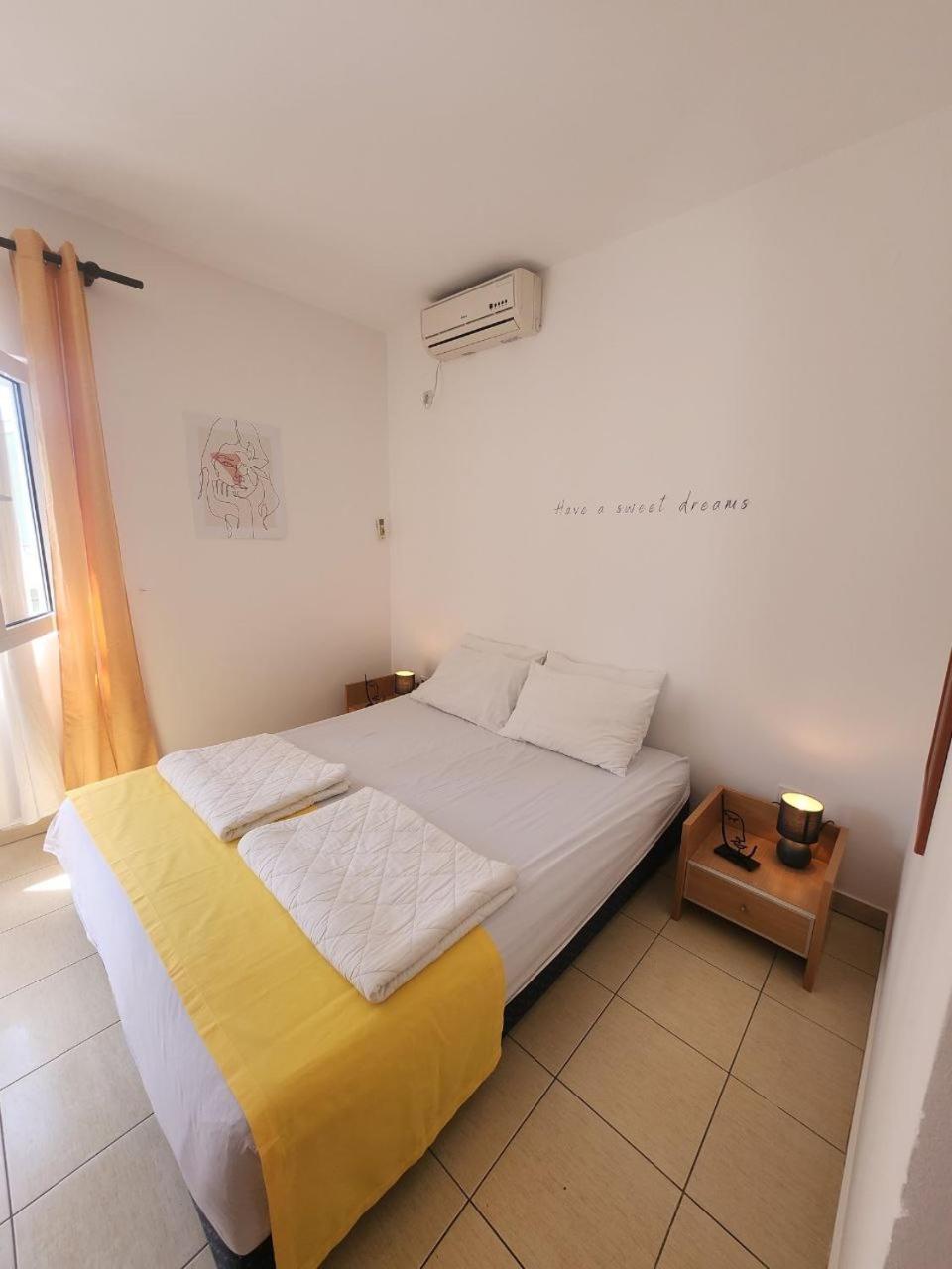 Bela Kuca Studio Apartments-Na Korak Do Mora-A Step To The Sea Rafailovići Zewnętrze zdjęcie